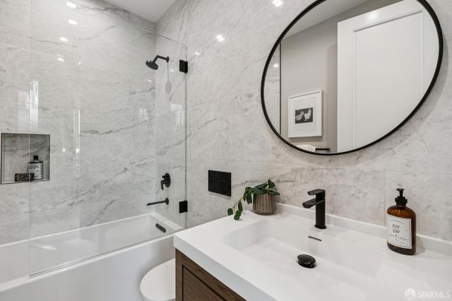 1259 Clay Street, San Francisco, CA 94108