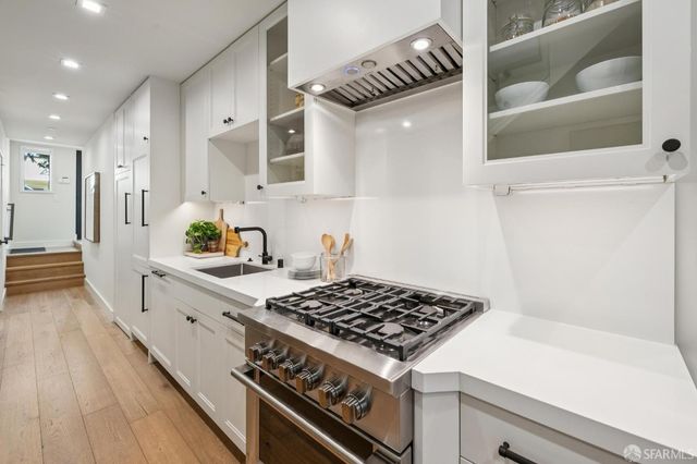 1259 Clay Street, San Francisco, CA 94108