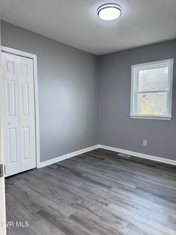 2140 Randolph Street, Bristol, VA 24201