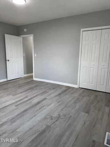 2140 Randolph Street, Bristol, VA 24201