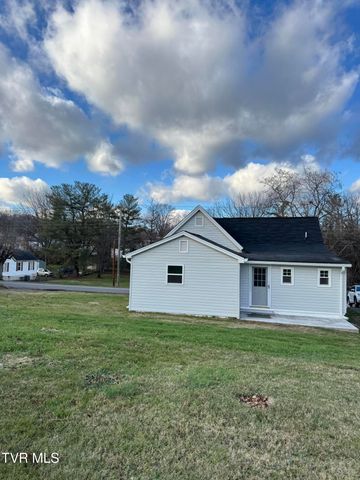 2140 Randolph Street, Bristol, VA 24201