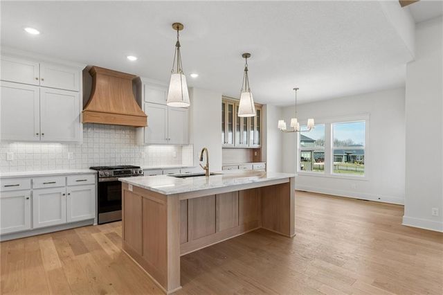 16381 Ingalls Street, Gardner, KS 66030