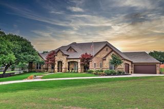 3512 Foot Hills Drive, Weatherford, TX 76087
