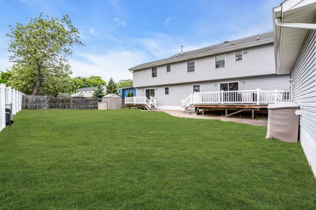 7 MUSKET PL, Toms River, NJ 08753