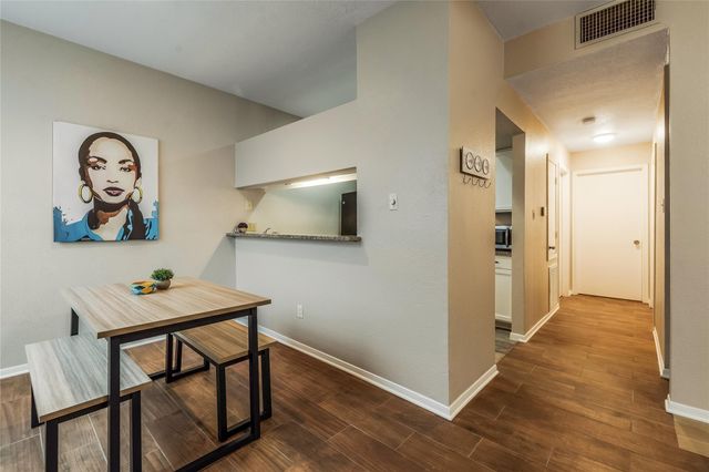 8055 Cambridge Street 43, Houston, TX 77054