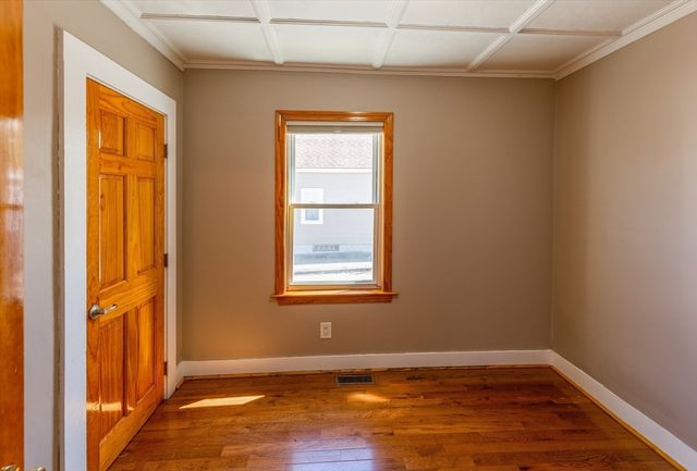 406-408 Court St, Plymouth, MA 02360