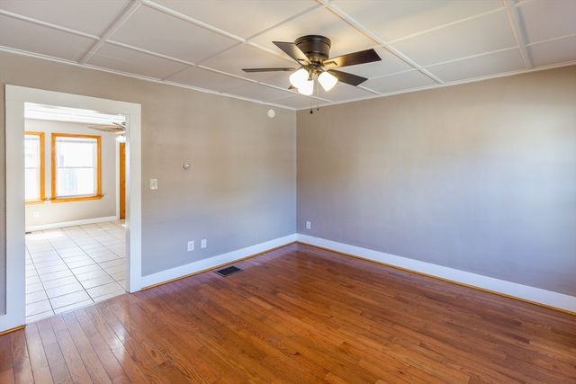 406-408 Court St, Plymouth, MA 02360