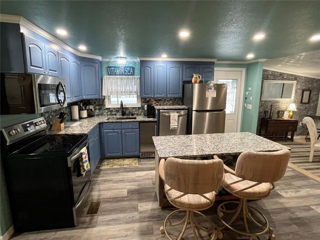 712 ROMA ROAD, Venice, FL 34285