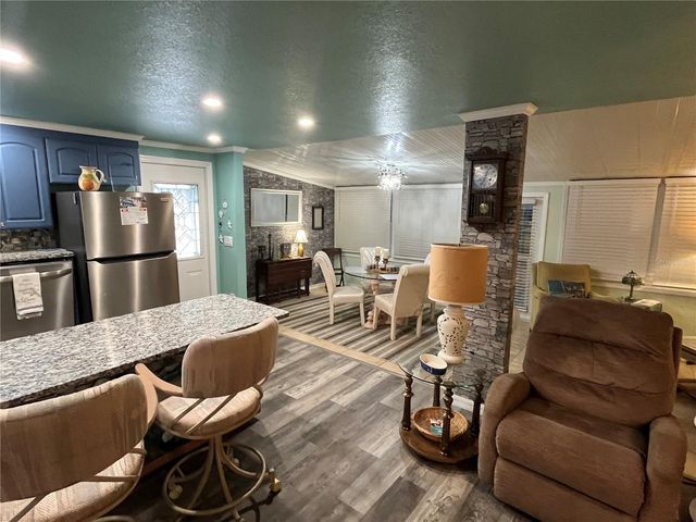 712 ROMA ROAD, Venice, FL 34285