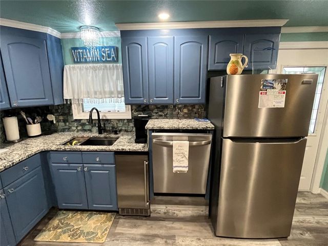 712 ROMA ROAD, Venice, FL 34285