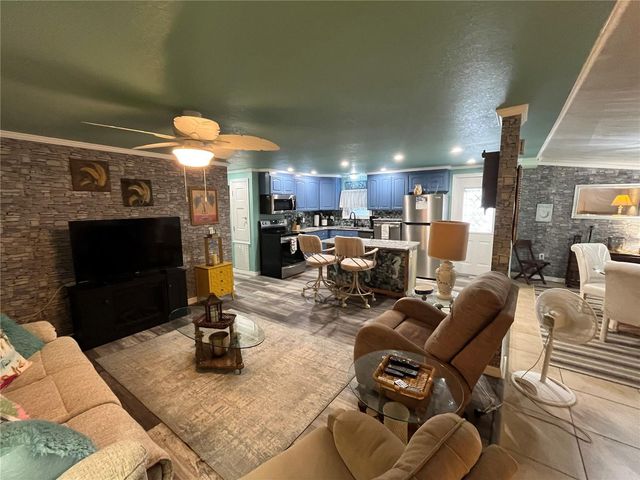 712 ROMA ROAD, Venice, FL 34285