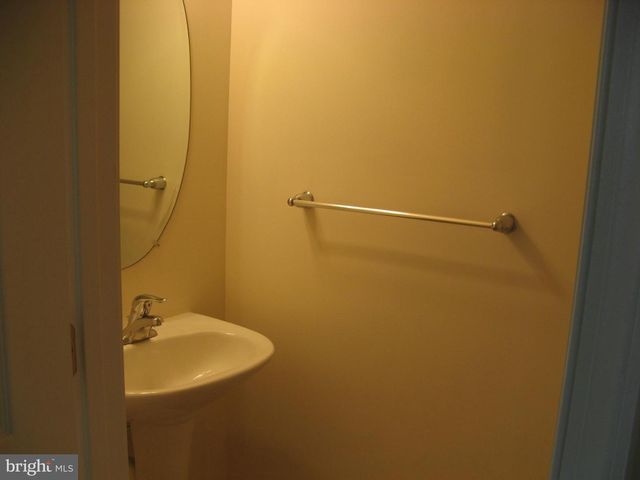 108 MONTICELLO SQ, Winchester, VA 22602