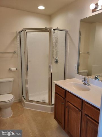 108 MONTICELLO SQ, Winchester, VA 22602