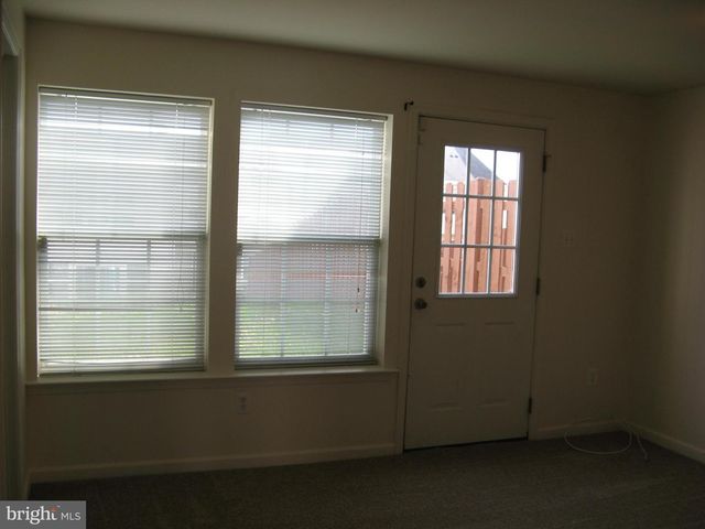 108 MONTICELLO SQ, Winchester, VA 22602