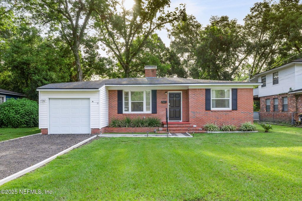 1237 MURRAY Drive, Jacksonville, FL 32205