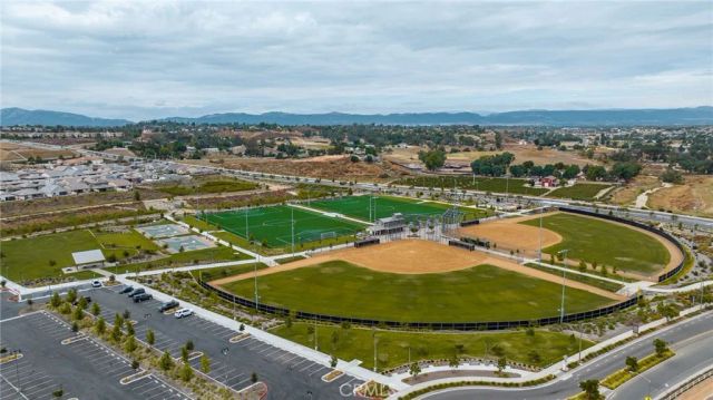 32367 Tannat, Temecula, CA 92591