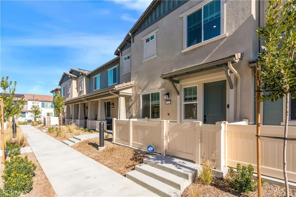 32367 Tannat, Temecula, CA 92591