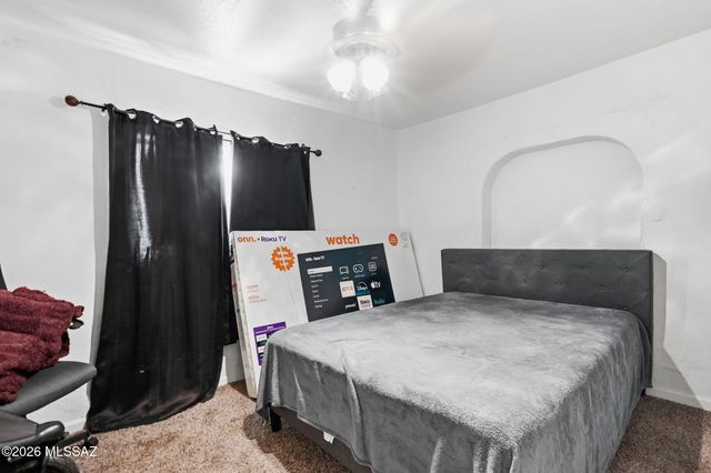 650 W 44th Street, Tucson, AZ 85713