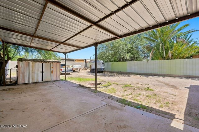 650 W 44th Street, Tucson, AZ 85713