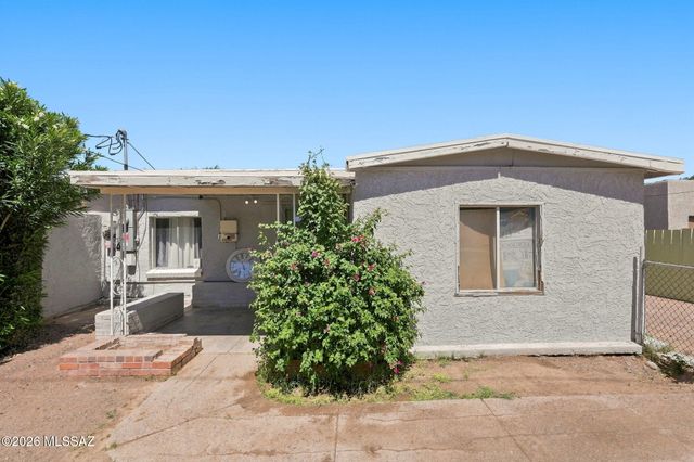 650 W 44th Street, Tucson, AZ 85713