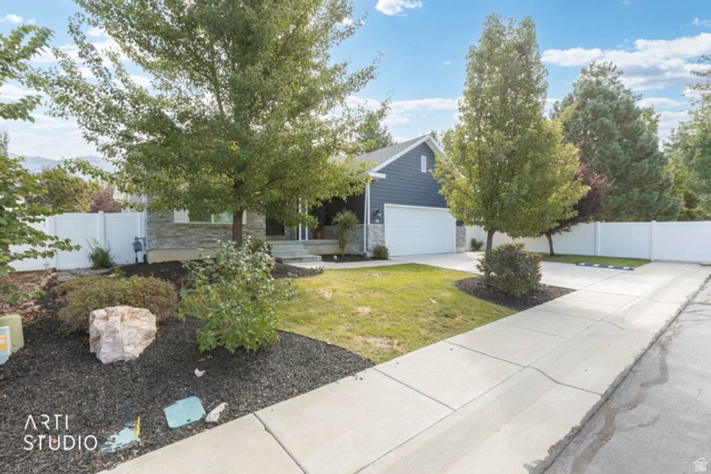 740 N CHAMPION LN, Kaysville, UT 84037 — photo 4