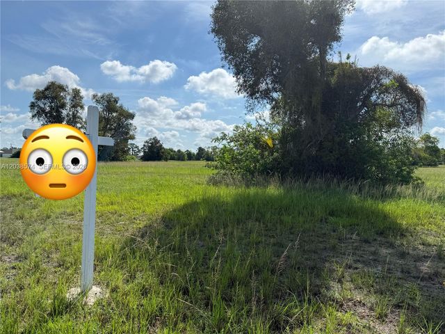 1627 NW 5th Avenue, Cape Coral, FL 33993