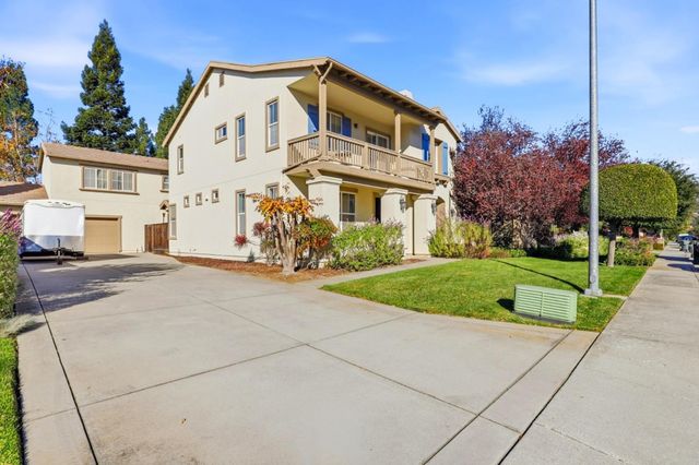 1955 Domaine Drive, Morgan Hill, CA 95037