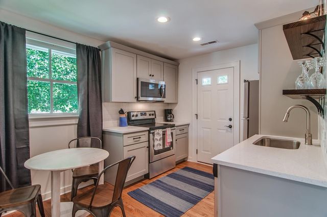 1005 13th Ave S Unit H, Nashville, TN 37212