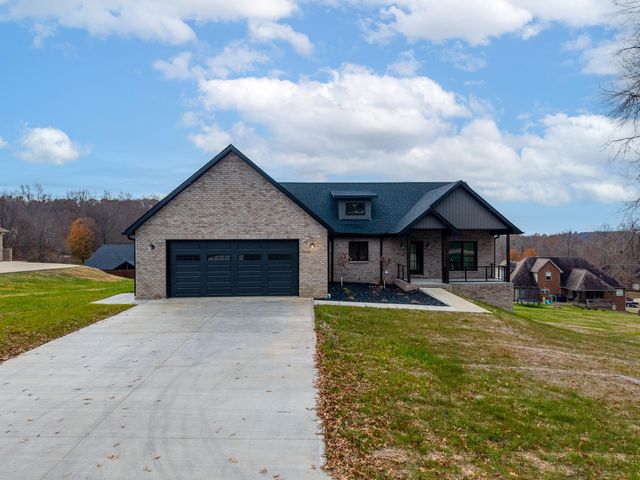 382 Woods Edge Drive, Somerset, KY 42503