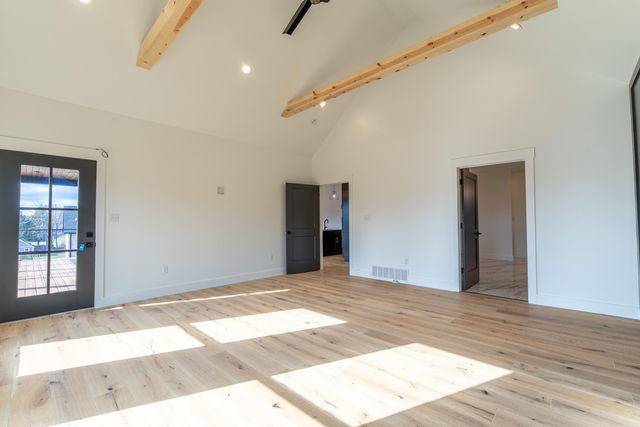 382 Woods Edge Drive, Somerset, KY 42503