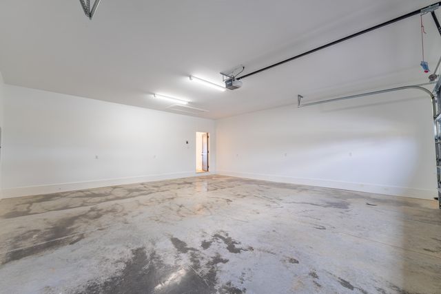 382 Woods Edge Drive, Somerset, KY 42503