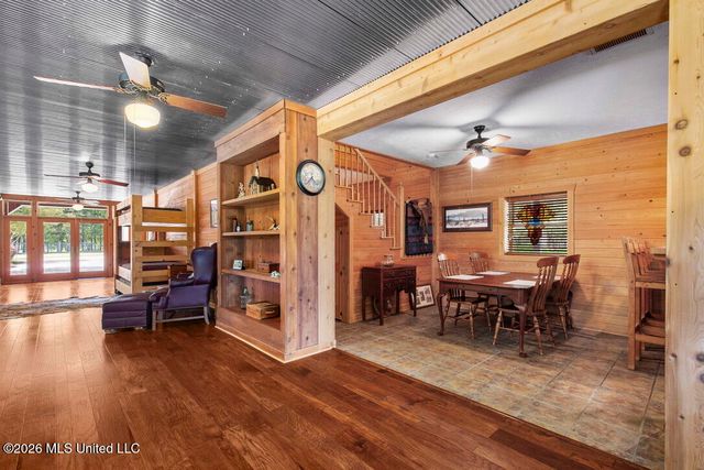 1454 Livingston Vernon Road, Flora, MS 39071