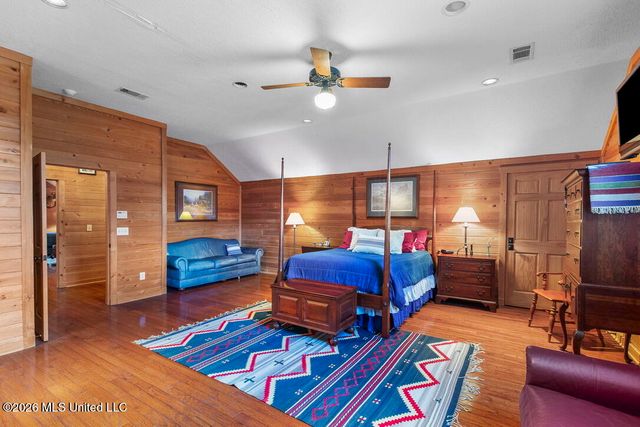 1454 Livingston Vernon Road, Flora, MS 39071