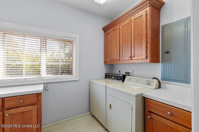 1454 Livingston Vernon Road, Flora, MS 39071