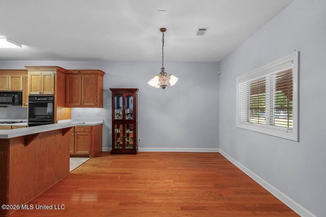 1454 Livingston Vernon Road, Flora, MS 39071