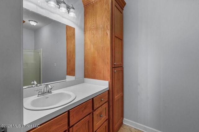 1454 Livingston Vernon Road, Flora, MS 39071
