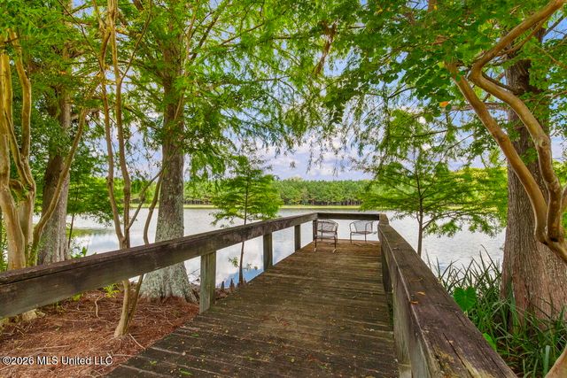 1454 Livingston Vernon Road, Flora, MS 39071