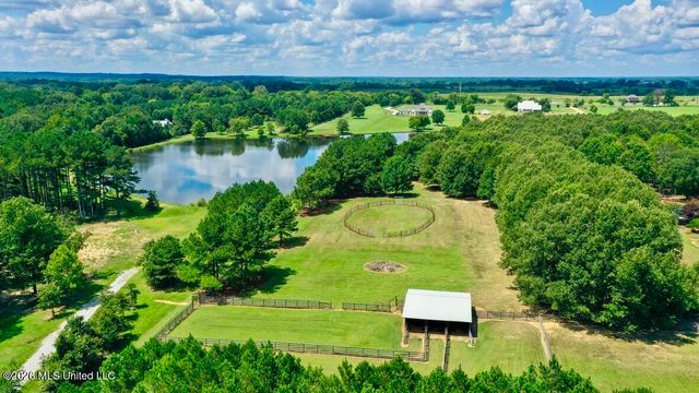 1454 Livingston Vernon Road, Flora, MS 39071