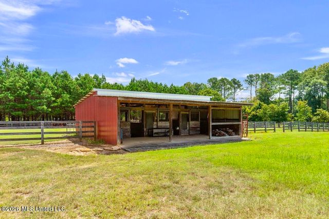 1454 Livingston Vernon Road, Flora, MS 39071