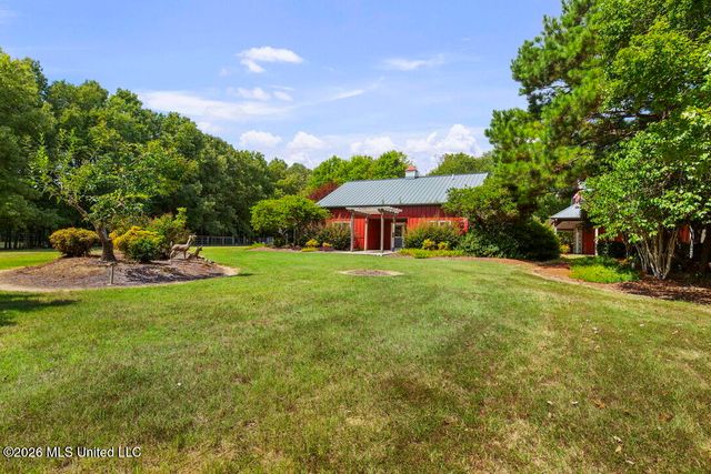 1454 Livingston Vernon Road, Flora, MS 39071