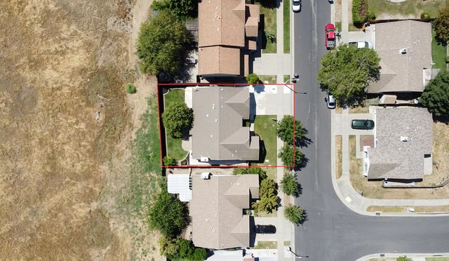 496 Crestfield Cir, Roseville, CA 95678