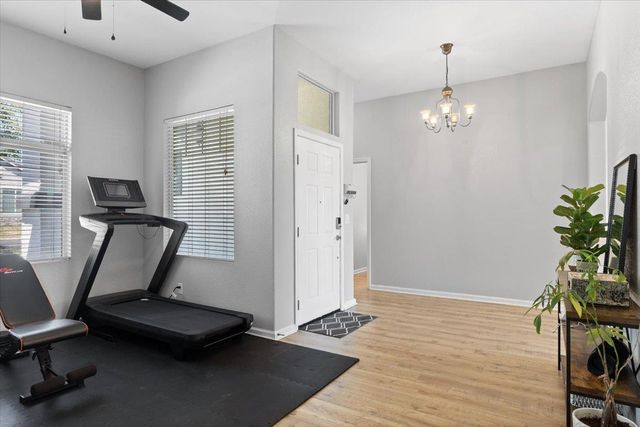 496 Crestfield Cir, Roseville, CA 95678