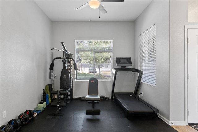 496 Crestfield Cir, Roseville, CA 95678