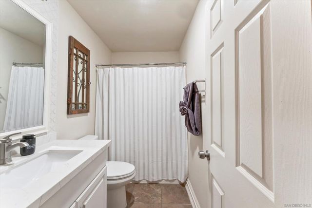 5483 Adobe Falls Rd. 7, San Diego, CA 92120