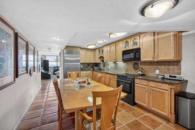 5420 N Ocean Drive 1201, Singer Island, FL 33404