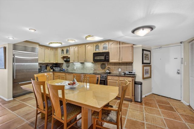 5420 N Ocean Drive 1201, Singer Island, FL 33404