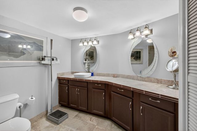 5420 N Ocean Drive 1201, Singer Island, FL 33404