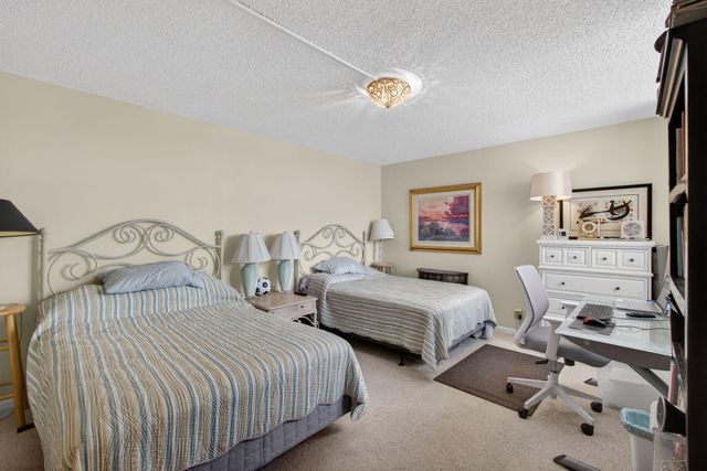 5420 N Ocean Drive 1201, Singer Island, FL 33404