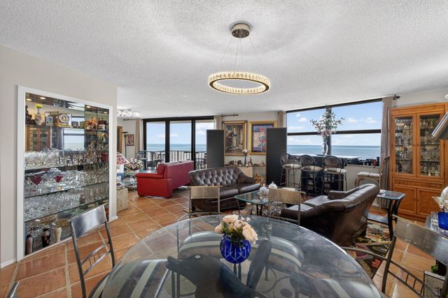 5420 N Ocean Drive 1201, Singer Island, FL 33404