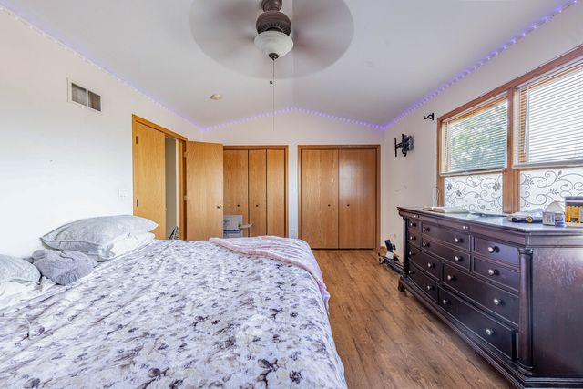 8810 W 83rd Place, Justice, IL 60458